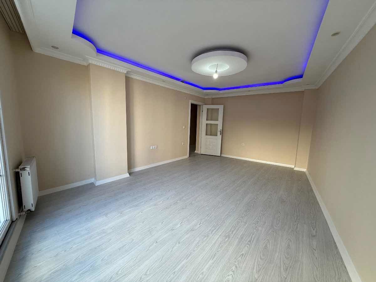 ESENYURT KORU PARK YANI ÇINAR MAHALLESİ KİRALIK 3+1 DAİRE