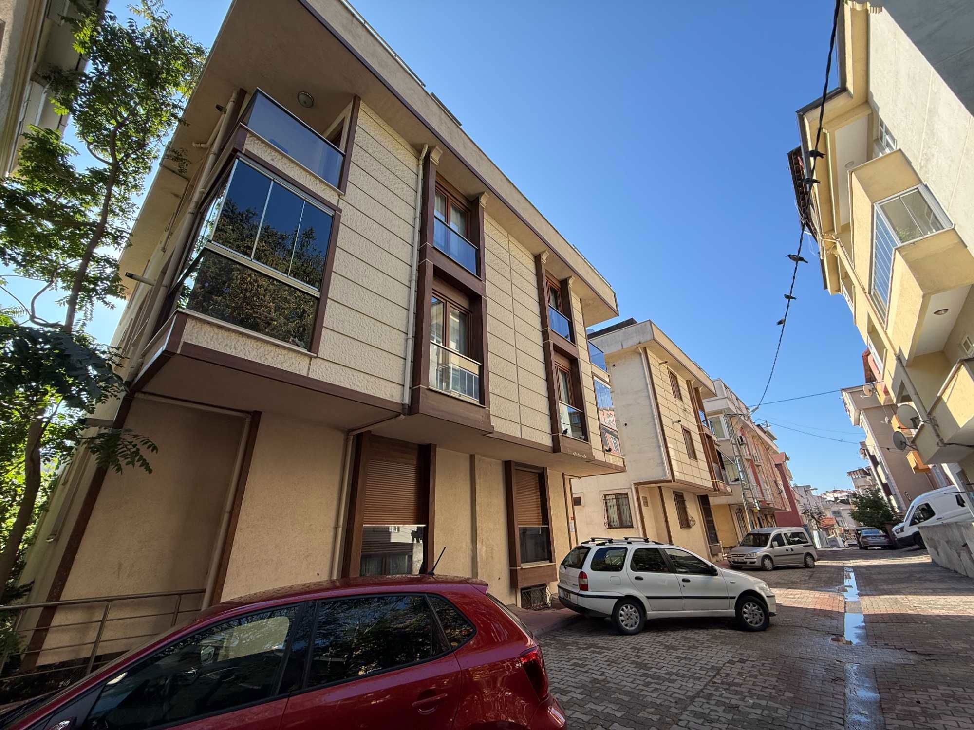 ATAŞEHİR İÇERENKÖYDE KİRALIK 1+1 EŞYALI DAİRE