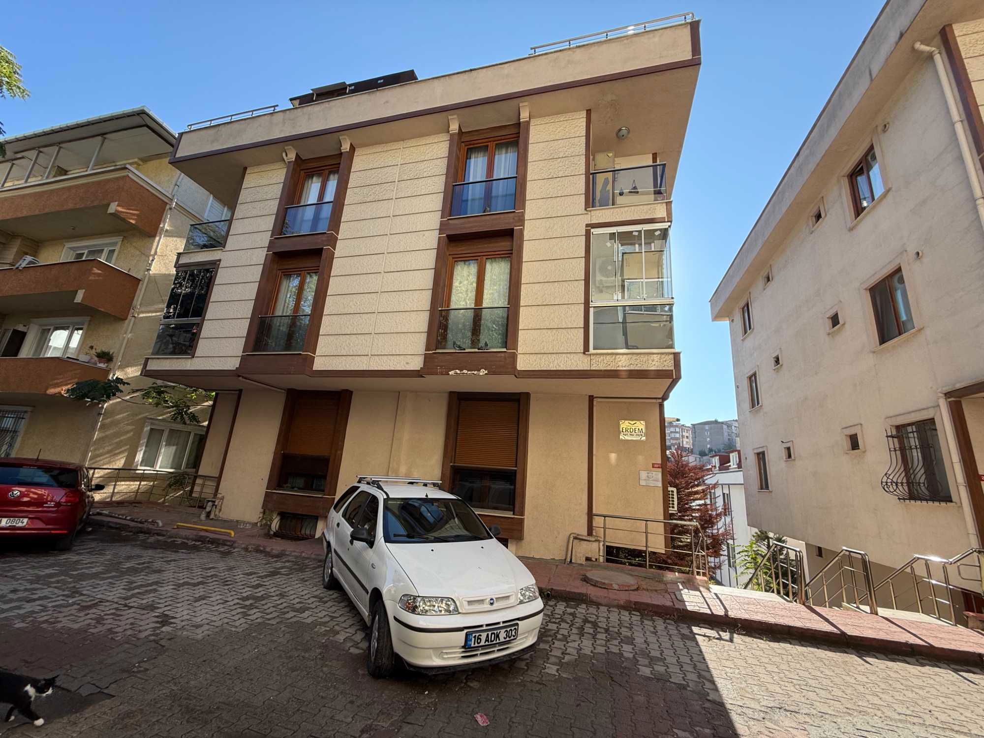 ATAŞEHİR İÇERENKÖYDE KİRALIK 1+1 EŞYALI DAİRE