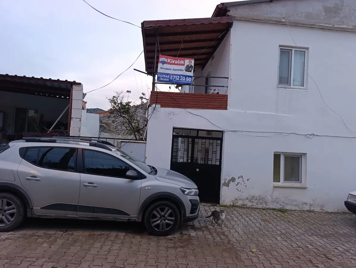 DATÇA KİRALIK 2+1 BOŞ BAHÇELİ DAİRE YAZI MAHALLESİ
