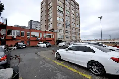 TICARETIN KALBI MEGACENTER'DA SATILIK OFIS KATI