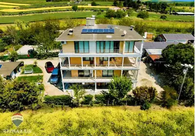 SİLİVRİ ÇELTİKDE 2.760 M2 ARSA ÜZERİNDE ÇİFTLİK EVİ