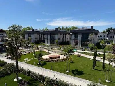 ÇEKMEKÖY ÖMERLİ PAGORA VİLLALARINDA KİRALIK 4+1 BOŞ SIFIR VİLLA