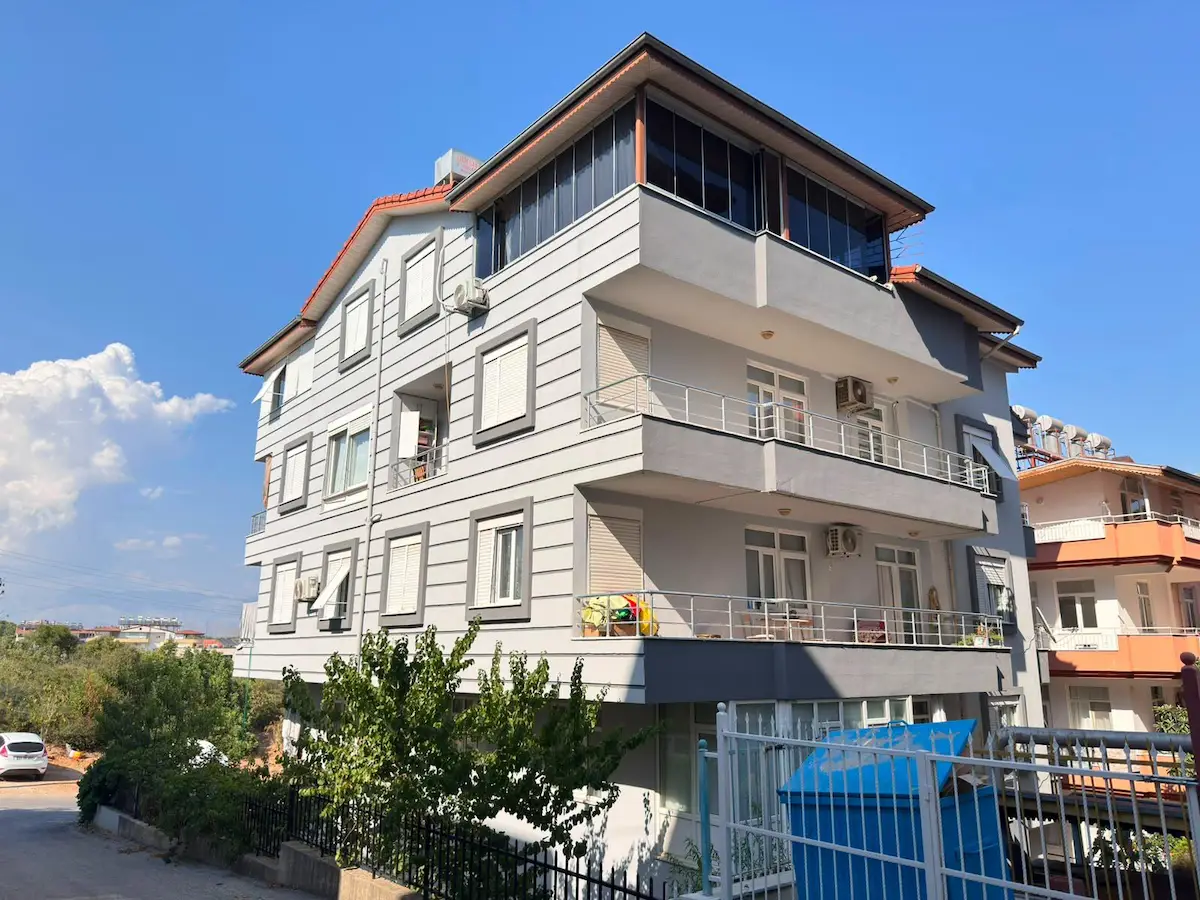 MIMAR SINAN MAHALLESİ MERKEZDE YENİ GENİŞ KULLANIŞLI 3+1 SATILIK DUBLEKS