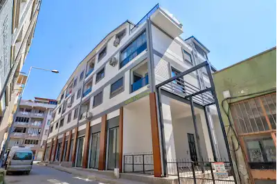 DİKİLİ MERKEZ'DE YENI BINA AYRICALIĞI/ 2+1 KÖŞE DUBLEKS DAİRE