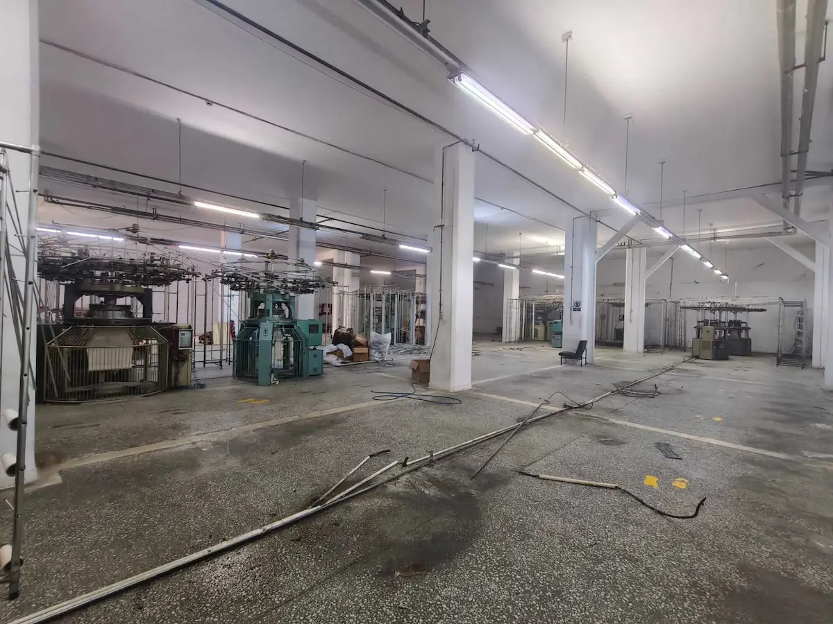 AVCILAR FIRÜZKÖY SANAYIDE 750M2 ZEMINE BASAR KIRALIK IMALATHANE