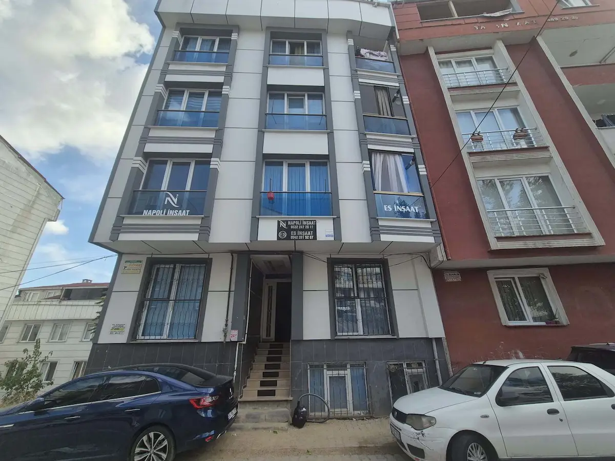 🏡 HÜRRIYET MAHALLESİ BODRUM KAT TERS DUBLEKS 3+1 SATILIK DAİRE