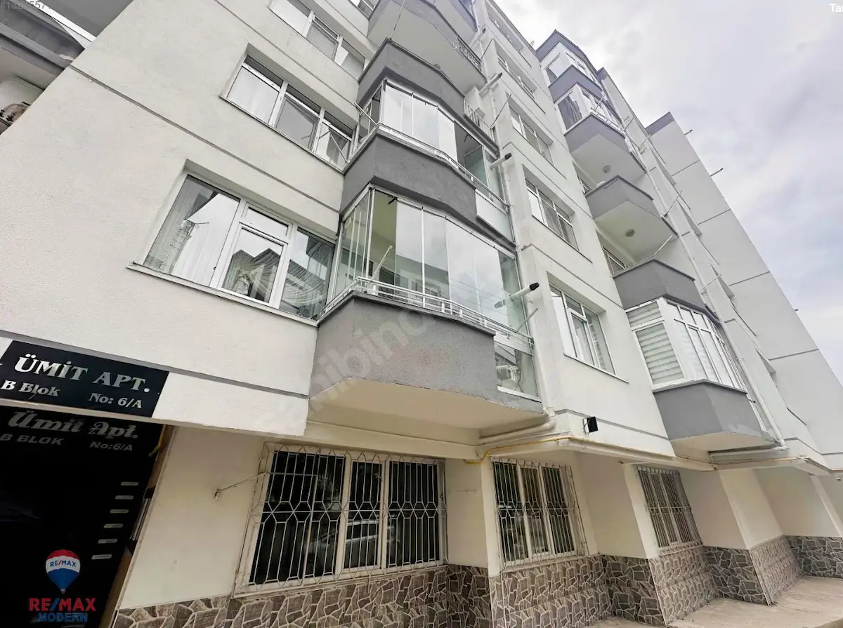 KILIÇDEDE MAH. SİTE İÇERİSİNDE 2+1 DAİRE