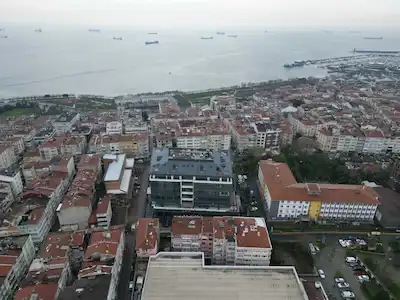 REMAX WE OFİS KARAT BAKIRKÖY 'DE 291 M2 TERASLI MANZARALI OFİS