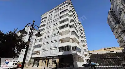 YEŞILÇAM CADDE'INDE 3+1 KIRALIK DAIRE