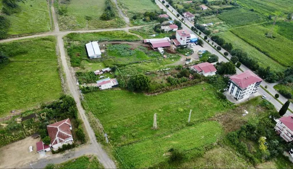SAMET'TEN SATILIK 513 M2 ARSA