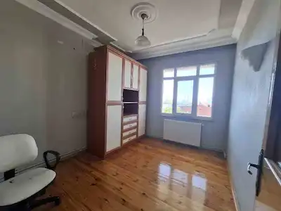 GÜNEY MAHALLESINDE GENIŞ KIRALIK 3+1 DAIRE