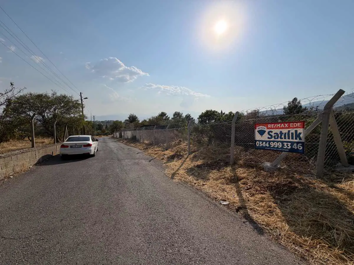 RE/MAX EDE'DEN ALIÇSEKİSİ BÖLGESİNDE SATILIK ARSA