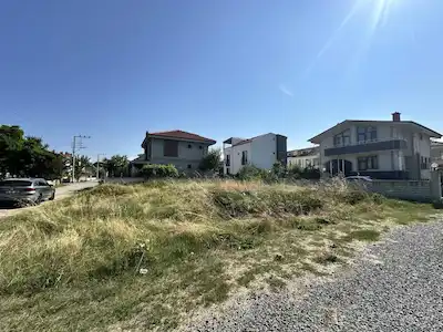 SAMET' TEN ENGİZ SATILIK 2 KAT VİLLA İMARLI ARSA