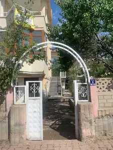 SATILIK MÜSTAKİL BAHÇELİ EV 