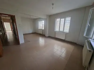 RE/MAX İNCİ'DEN HASAN BASRİ ÇANTAY MAH.’DE 2+1 KİRALIK DAİRE