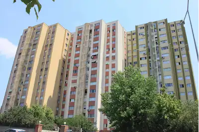 ATAŞEHİR ACARLAR SİTESİNDE SATILIK 3+1 IÇI YENILENMIŞ DAIRE