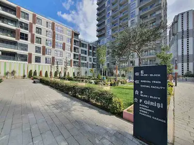 AKZİRVE STRADA PREMİUM 3+1, ÇİFT BALKON,FUL SOSYAL DONATILI
