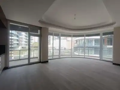 MEVA ANADOLU SİTESİNDE AÇIK MUTFAKLI KİRALIK 3+1 DAİRE