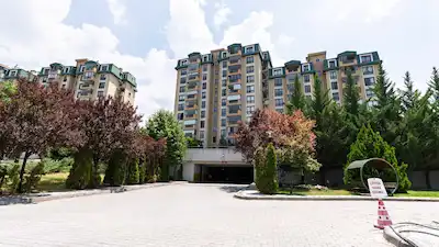 ANGORA CADDESI ÜZERINDE  PRESTIJLI, HUZURLU ÖZEL SITE BEYSU GREEN PARK’TA 4+1 DAIRE