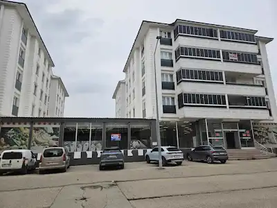 REMAX İLKE'DEN DADAŞKENT'TE SATILIK İŞ YERİ