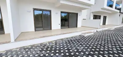 HAVUZLU SİTEDE | BAHÇE KULLANIMLI | GENİŞ ODALI 3+1 DAİRE