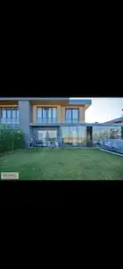 REMAX ANKA'DAN DENİZ MANZARALI MÜSTAKİL SİTE'DE SATILIK VİLLALAR