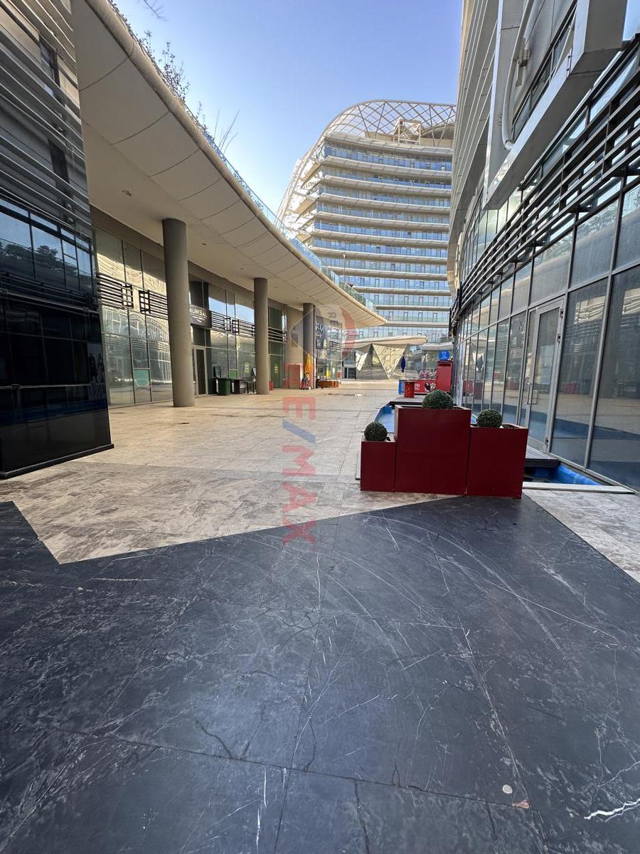 ATAŞEHİR SARPHAN FİNANSPARK BÜRO-OFİS KİRALIK 