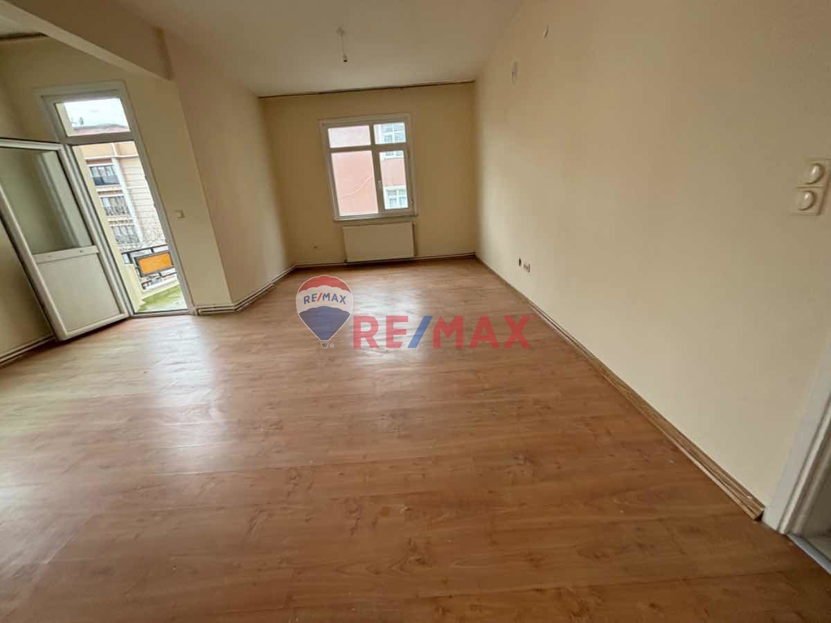 KARTAL GÜMÜŞPINAR MAH SATILIK 3+1 DAİRE