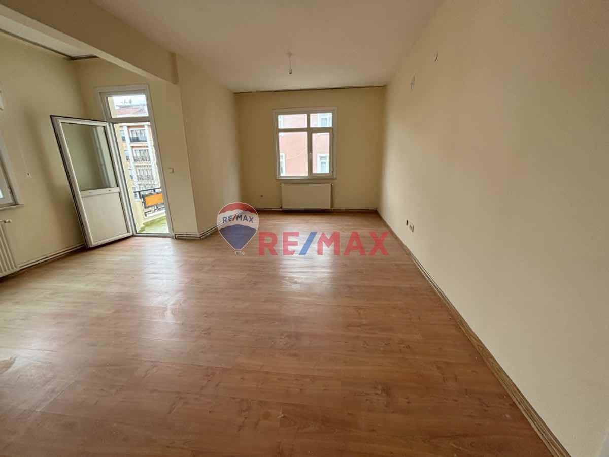 KARTAL GÜMÜŞPINAR MAH SATILIK 3+1 DAİRE