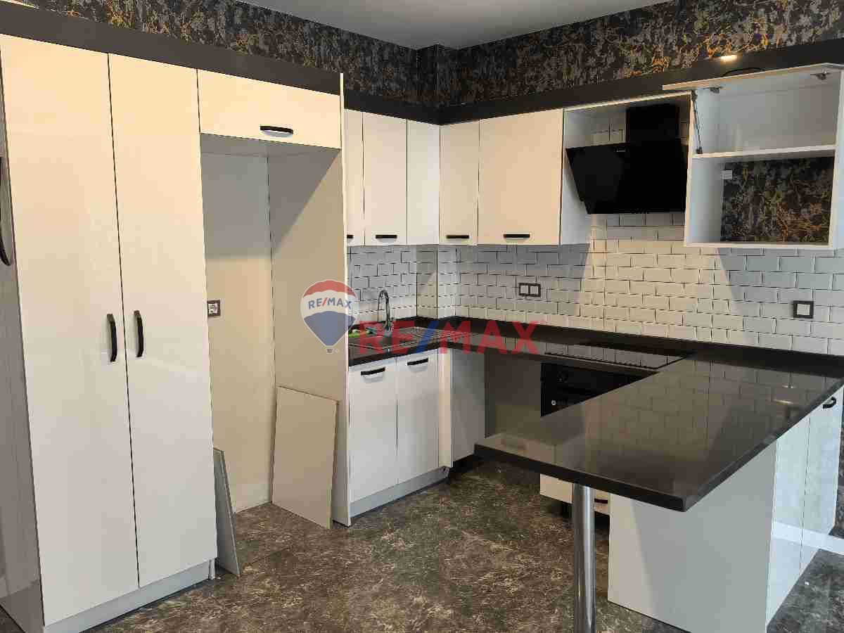 METROPOL REZİDANS'TA KİRALIK GENİŞ TİP 1+1