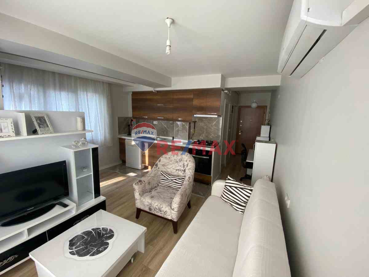 DEÜ İKTİSAT FAKÜLTESİ YANI KİRALIK 1+1 DAİRE SERDAR REMAX JOLLY