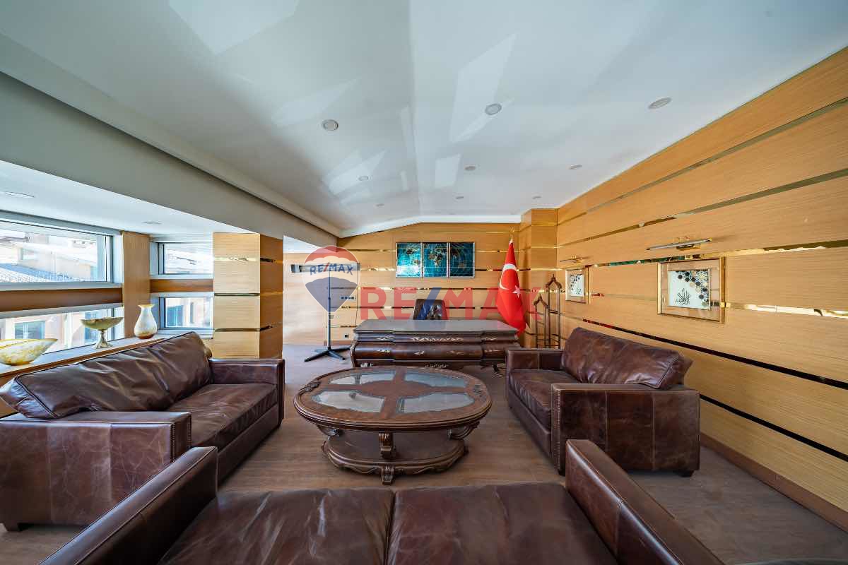 GİMAT ÖZ ANKARA BULVAR CEPHELİ KÖŞEDE SATILIK TİCARİ BİNA