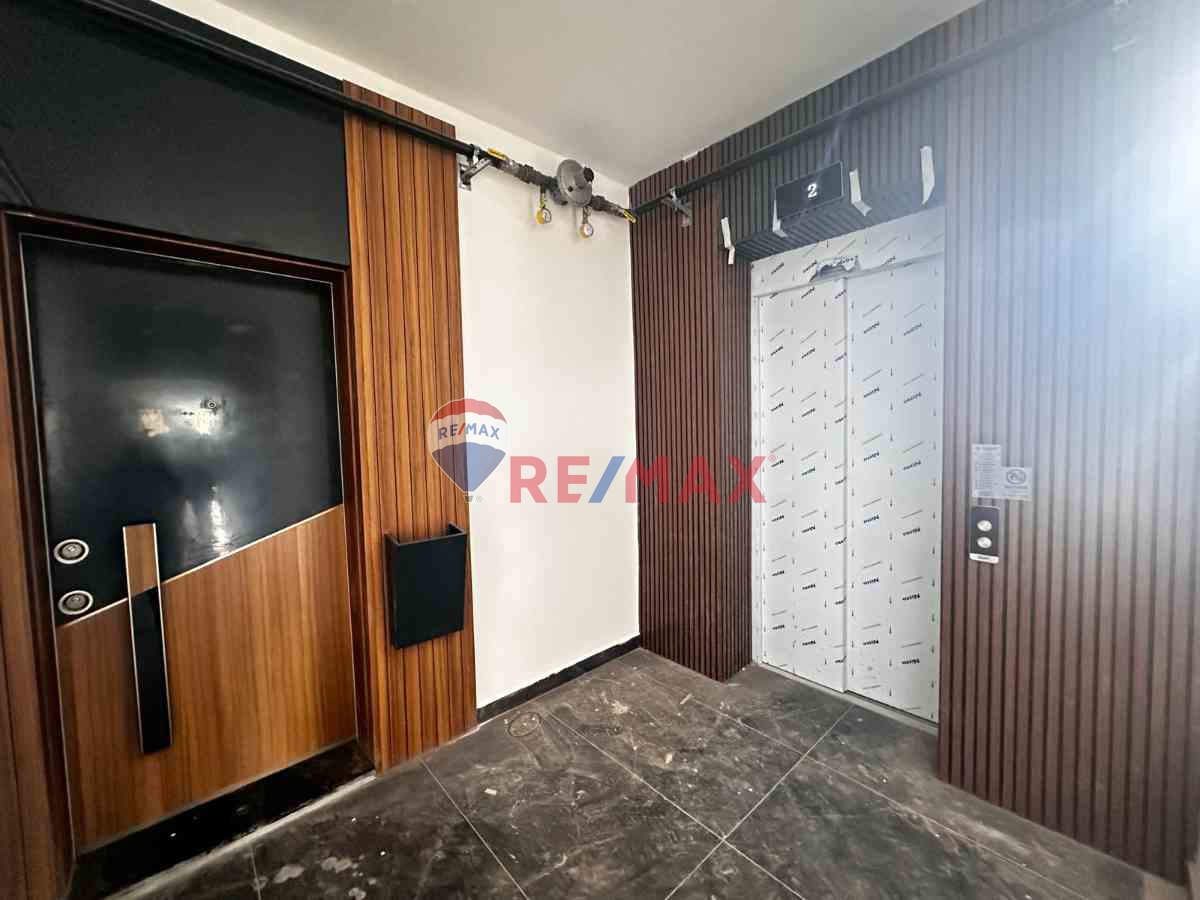 KIRALIK 4+1 DAIRE PARK CADDESINDE SIFIR 4 BANYOLU BAHÇE KATI