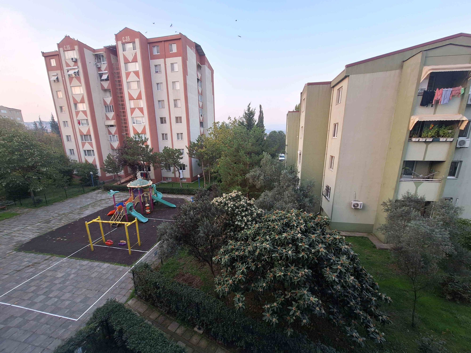 RE/MAX RİTİM’DEN

YAHYA KAPTAN MAHALLESİN'DE
TRAMYAV'A 2 DK YÜRÜME MESAFESİNDE;