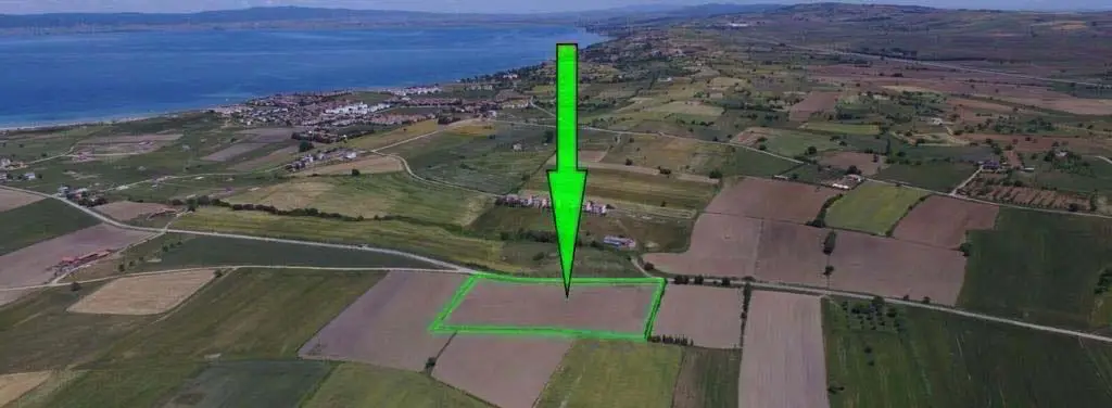 REMAX ASHILL ÇANAKKALE GELİBOLU BOLAYIRDA 10779 M2 YOLU AÇILMIŞ DENİZE YAKIN TARLA 