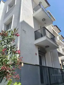 AYVALIK SARIMSAKLI DENİZE YAKIN  3+2  VİLLA
