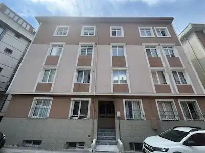 EYÜPSULTAN'IN GÖZDE MAHALLESİ SİLAHTARAĞA'DA SATILIK 2+1 DAİRE