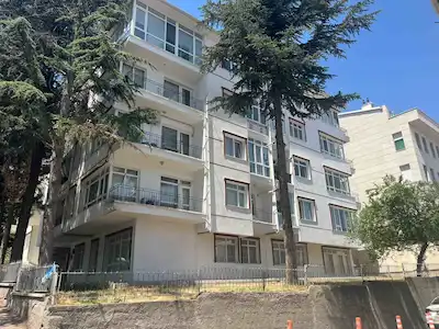 ÇANKAYA GOP KIRÇİÇEĞİ SOKAK'TA ARAKATTA FERAH 3+1 KİRALIK DAİRE 