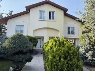 ÇANKAYA BİLKENT BAHÇE VİLLARINDA  6+2 | 450 M² NET, 4 KATLI GENİŞ VİLLA