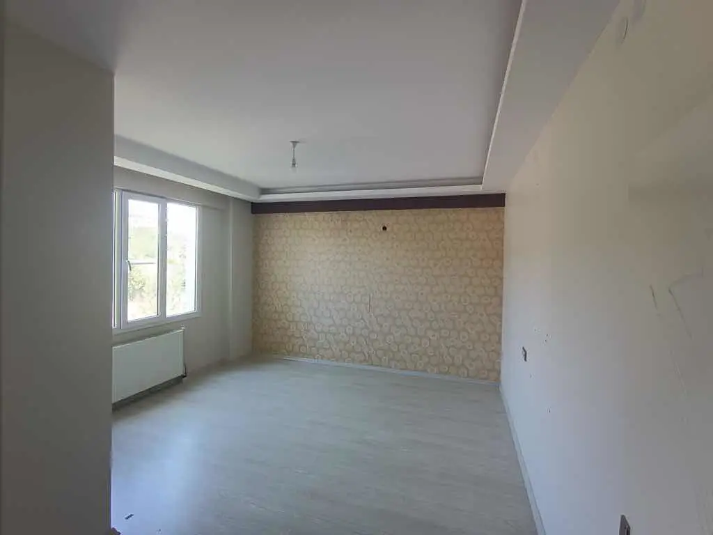 DÖNÜMLÜK MAH.KIRALIK 2+1 DAİRE