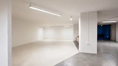 SEYRANTEPEDE 400 M² GENİŞ KULLANIMLI KİRALIK OFİS VE İŞYERİ