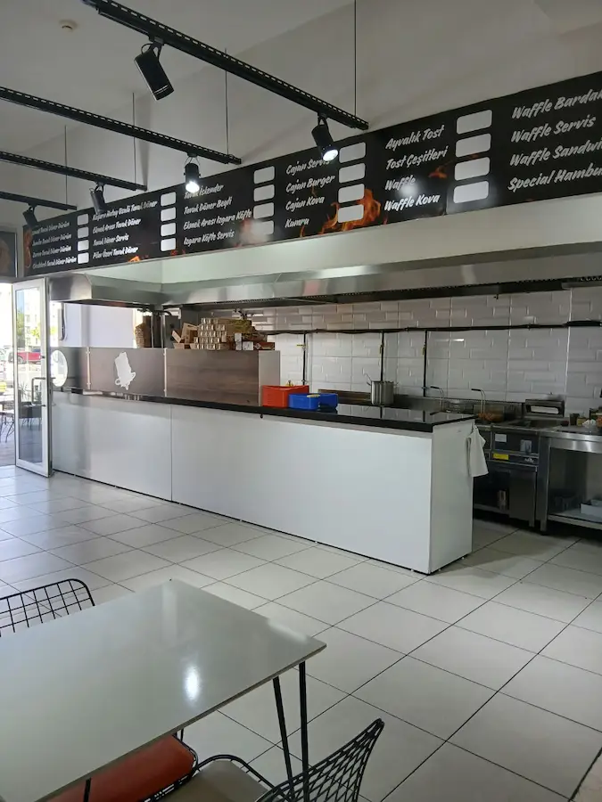 SARAYCIK TOKİ 80 M2 ACİL SATILIK DÜKKAN