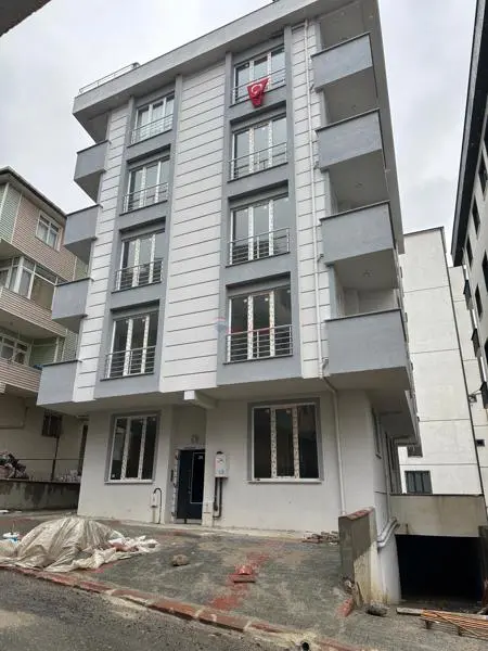 SANCAKTEPE YENİDOĞAN MAH 3+1 YENİ BİNADA ARAKAT KİRALIK DAİRE