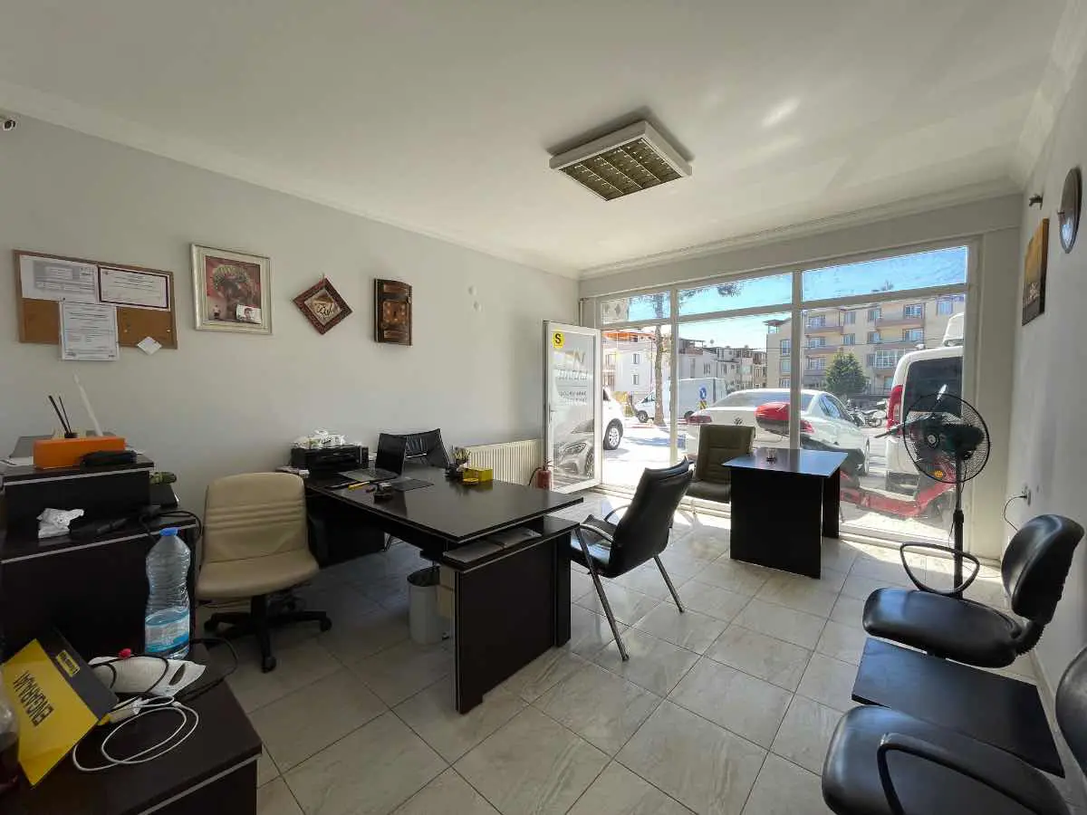 Property image 8