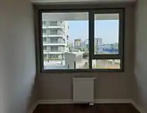 EMİNE GÖKTÜRK,DEN İNİSTANBUL,DA HAVUZ MANZARALI 1+1
