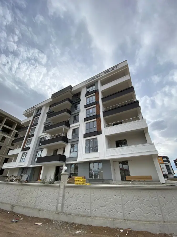 REMAX ARTIS'DEN MASAL SUIT'DE KIRALIK 2+1 DAIRE