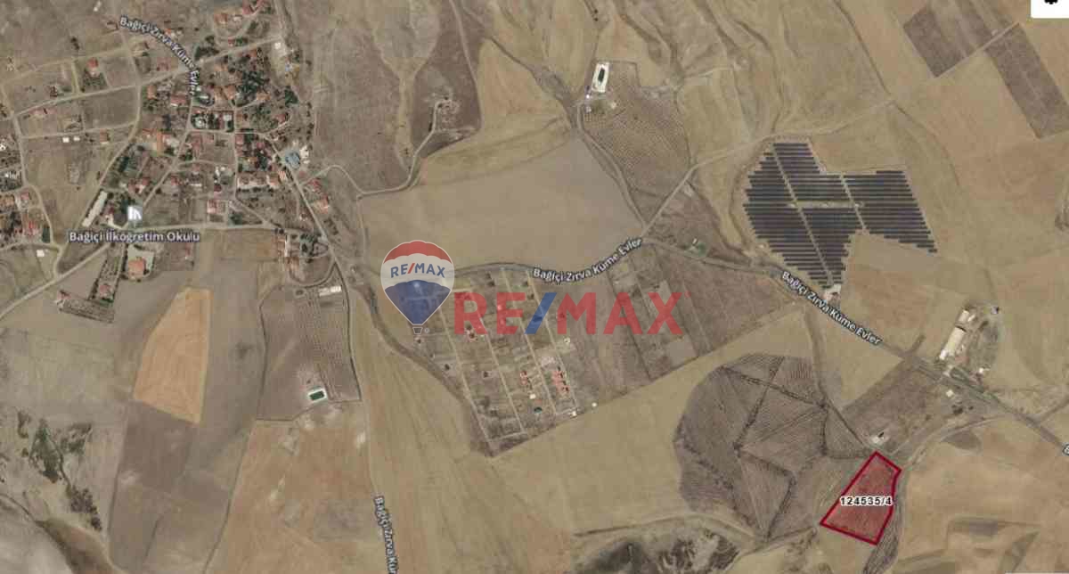 GÖLBAŞI BAĞİÇİ MAHALLESİNDE TEK TAPU 11.070 METRE KARE TARLA