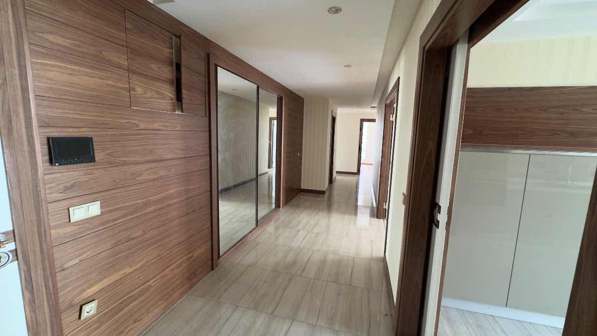 BEYLIKDÜZÜ 11.MAHLALE SITESINDE FULPEYZAJ CEPHE KIRALIK 4+1DAIRE