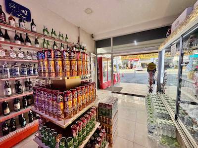 ADNAN KAHVECİNİN EN GÜZEL PROJELERİNDEN SİLÜETTE SATILIK DÜKKAN